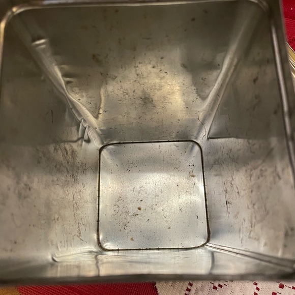 Vintage 1980’s Christie Premium Tin - Picture 6 of 7